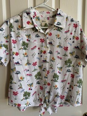 Ladies Hawaiian shirt